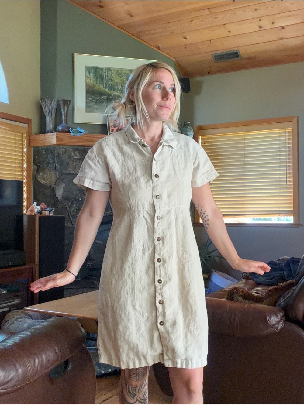 Button-Front Short Sleeve Linen Dress in Natural